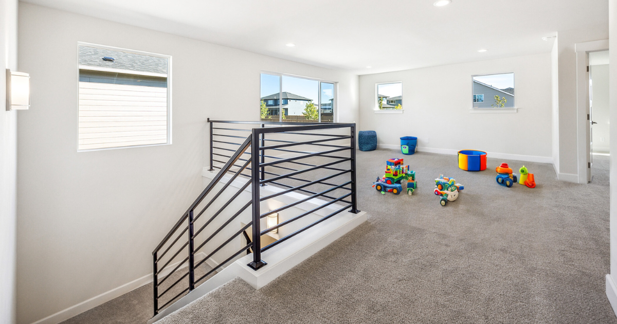 A maximized flex space as a kid's playroom area.